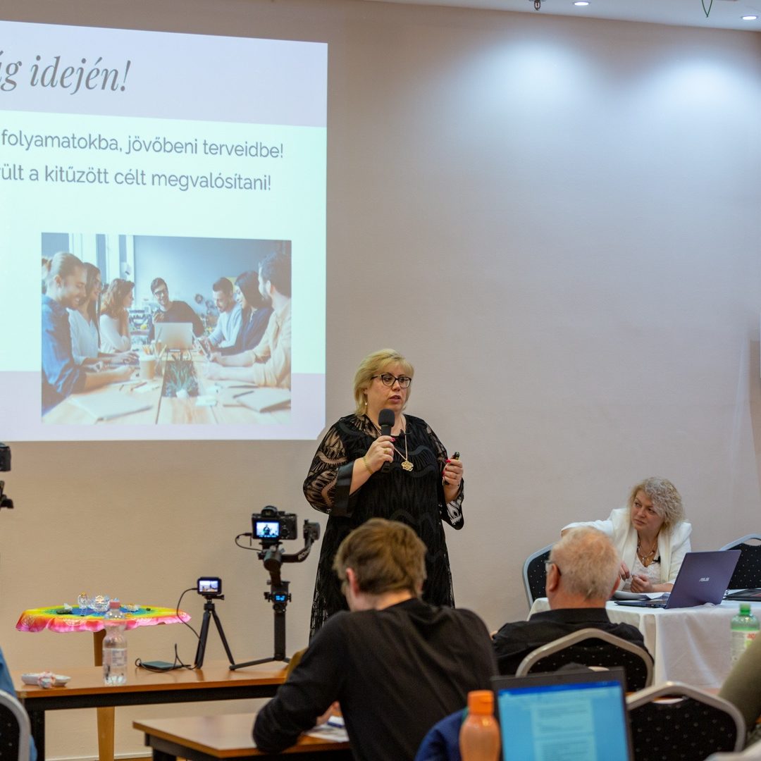 Kiss Krisztina előadást tart a pénzügyi tudatosságról